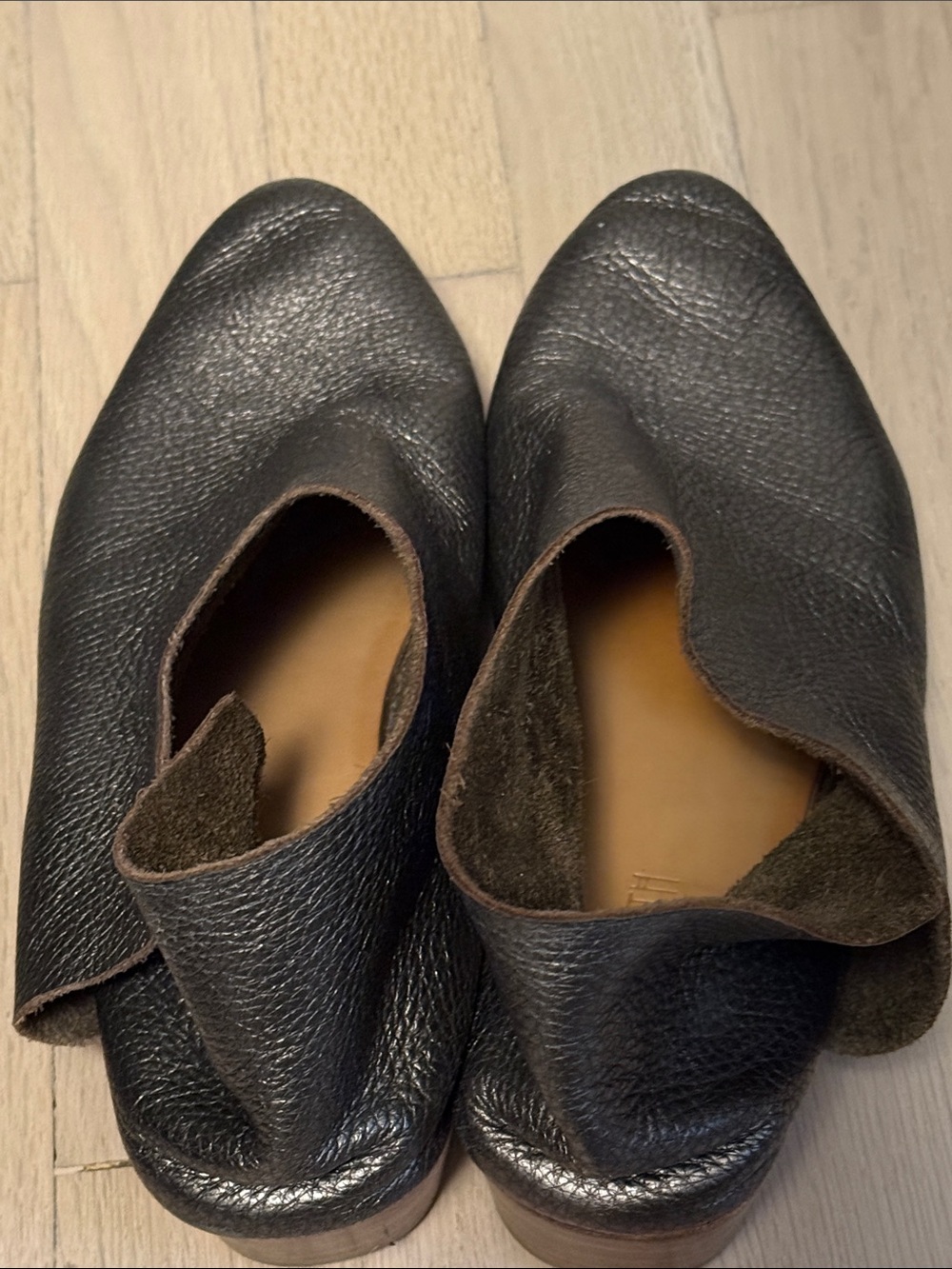 Sevilla Smith Women’s Gunmetal Gray Metallic Leather Slip-On Shoe Boots 39 - Picture 6 of 9
